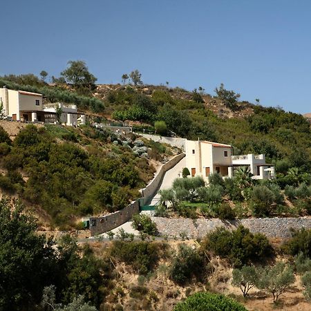 Harkia Villas ภายนอก รูปภาพ