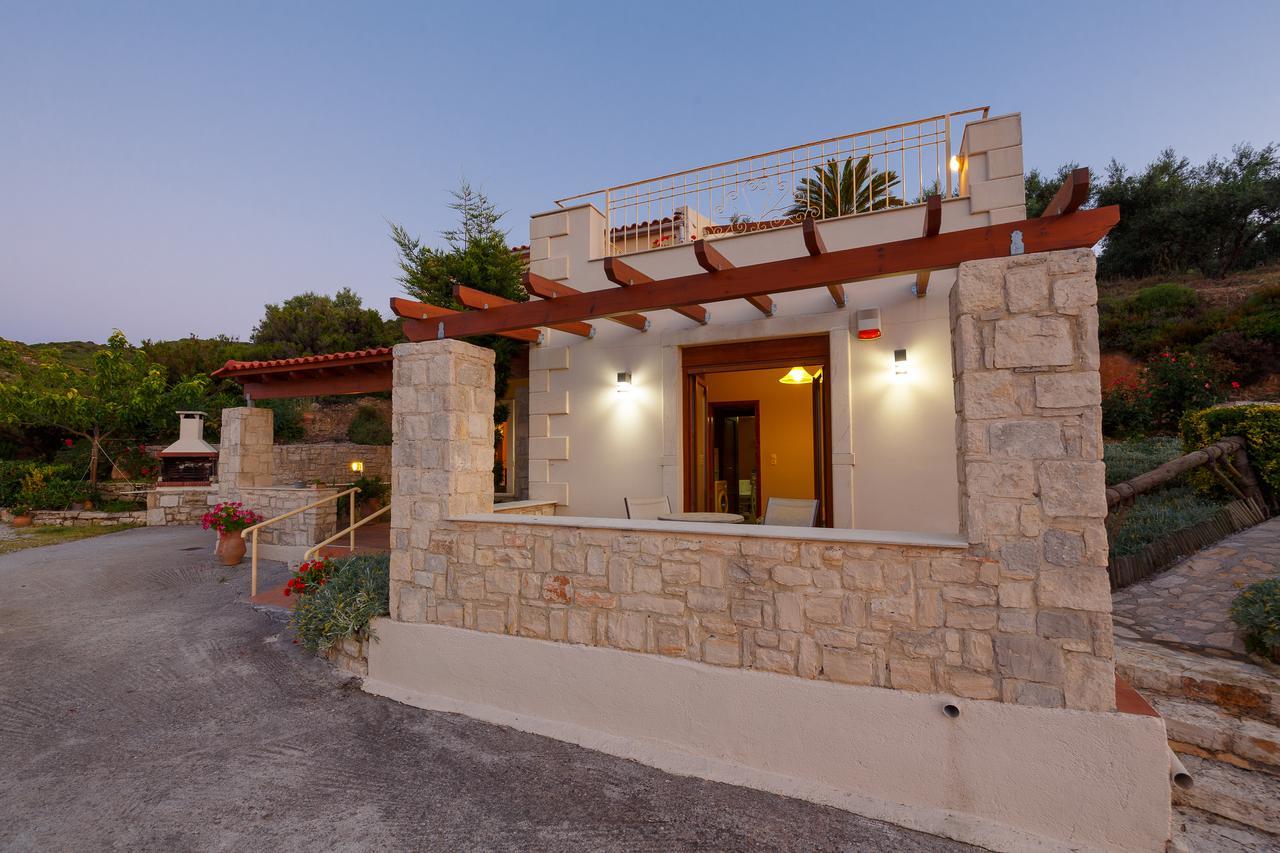 Harkia Villas ภายนอก รูปภาพ